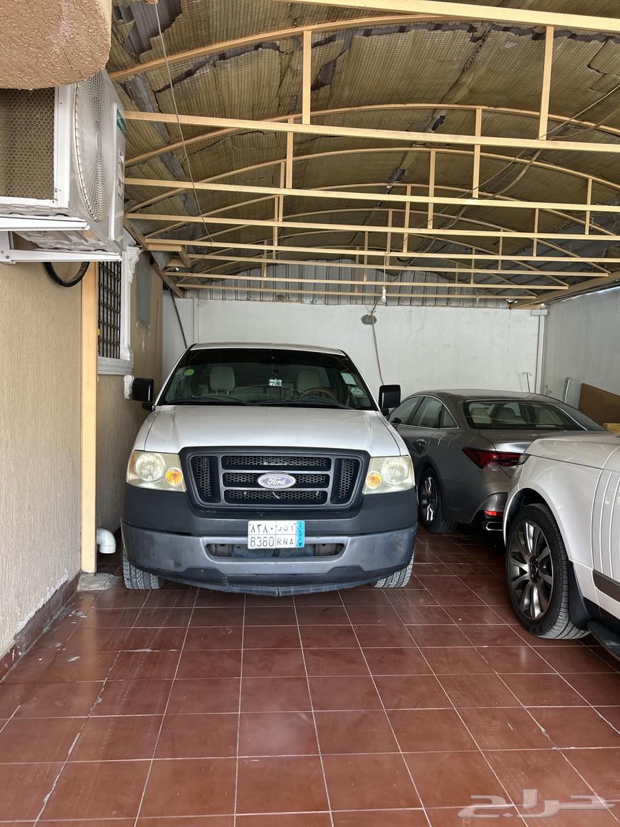 فورد F150 صندوق طويل بودي بلد عليه مكينه قراند ماركيز 201164460544370818111