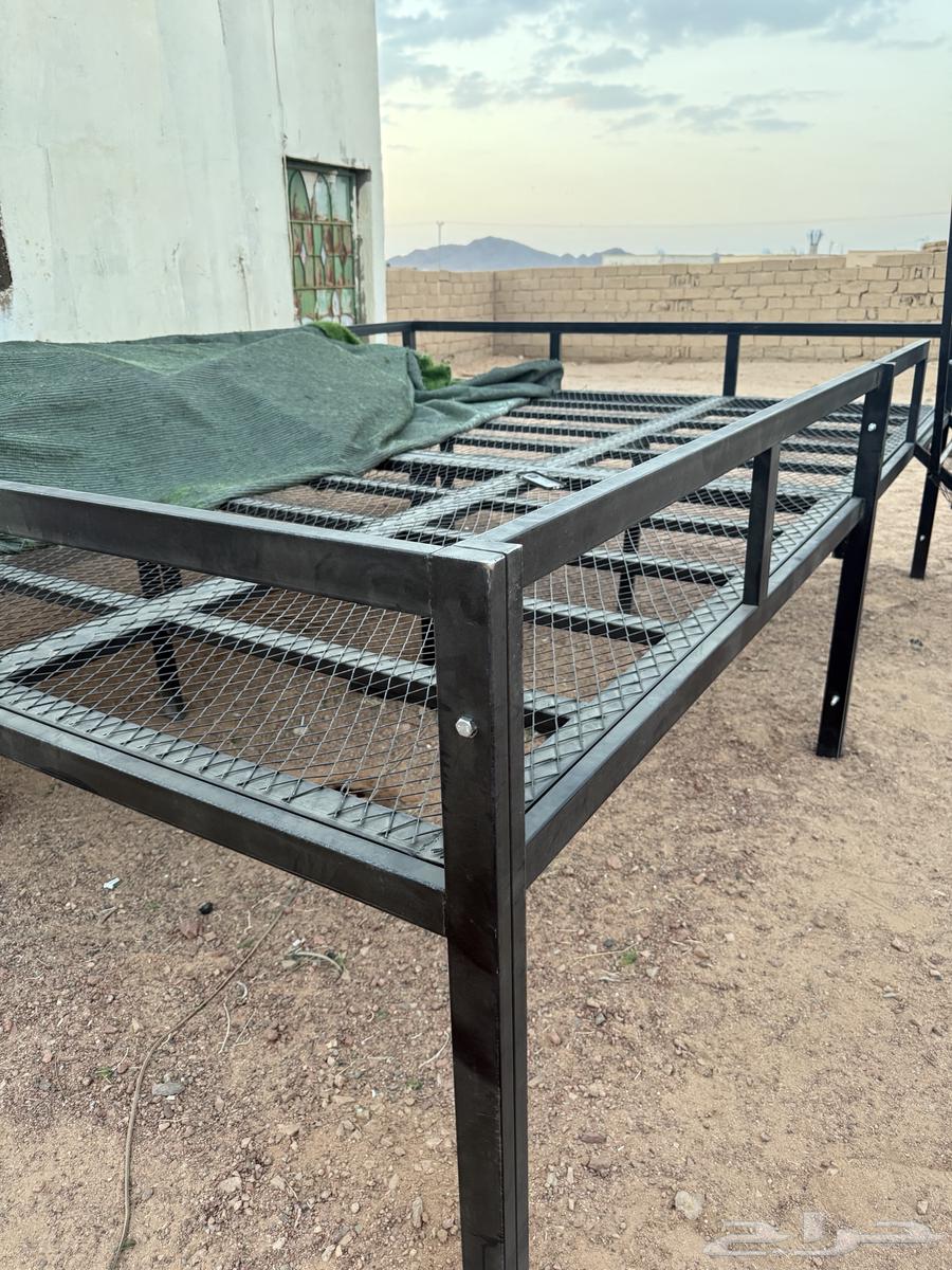 4x4 iron seating set used for two months64321016593794111