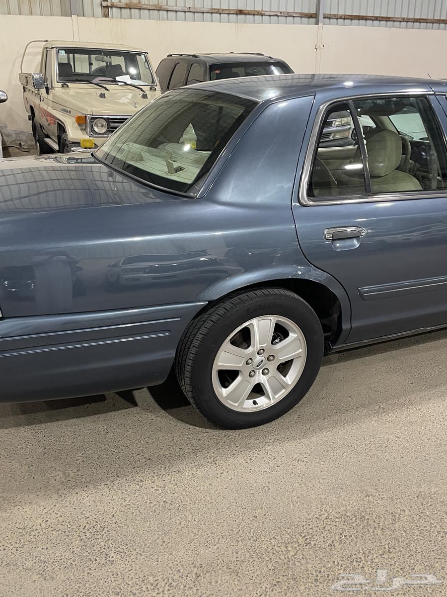 للبيع فورد2009 كراون فكتوريا64465521359873113