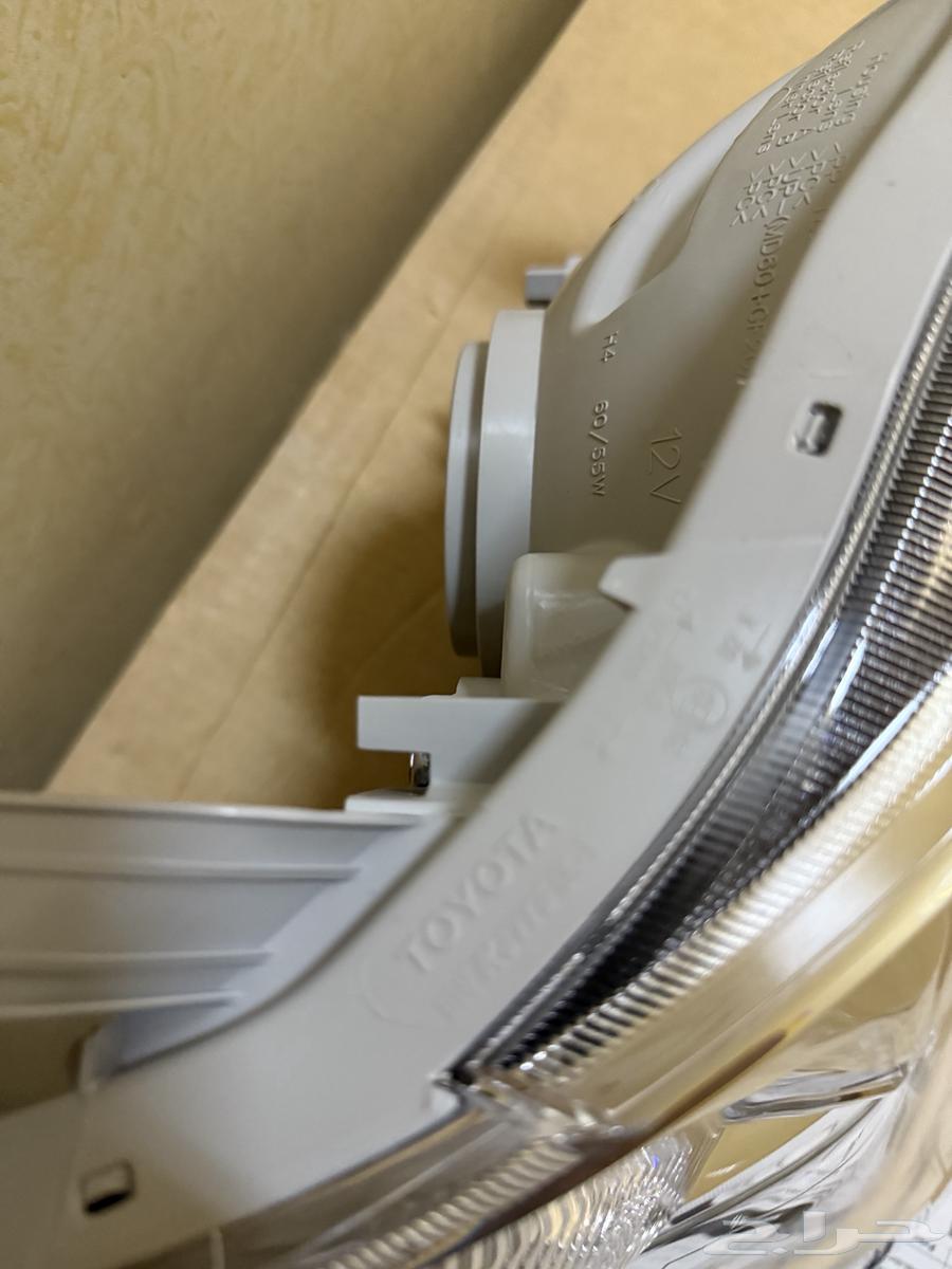 Original Toyota Hilux Spark Plug Set, Official Agency, Fits Models from 2009 to 201164455963505795111