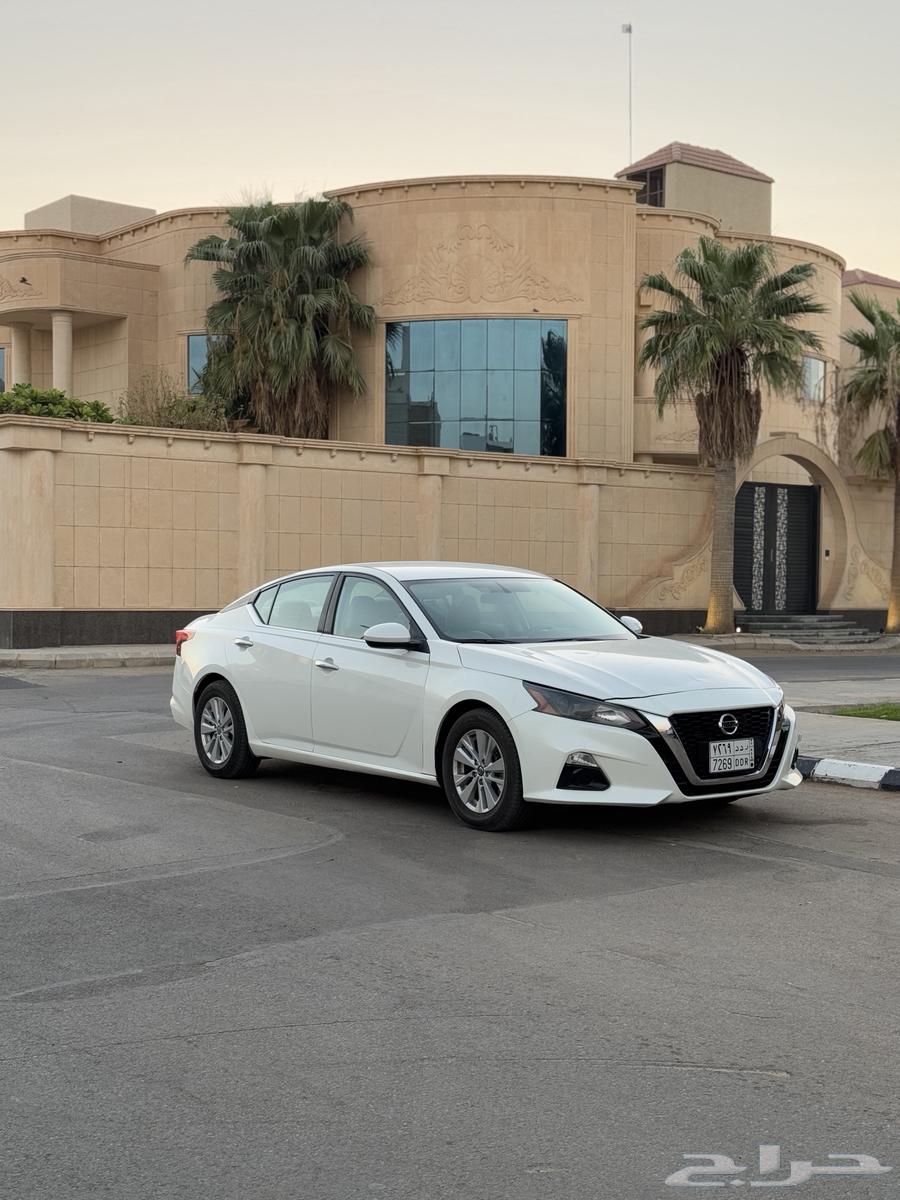 للبيع التيما 2022 بسعر مناسب .64453723596161111