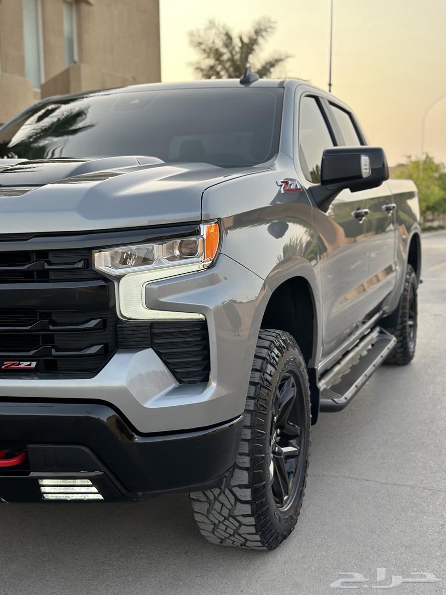 سلفرادو 4 ابواب تريل بوس ماشي 37 الف بحاله الوكاله64453011054722111