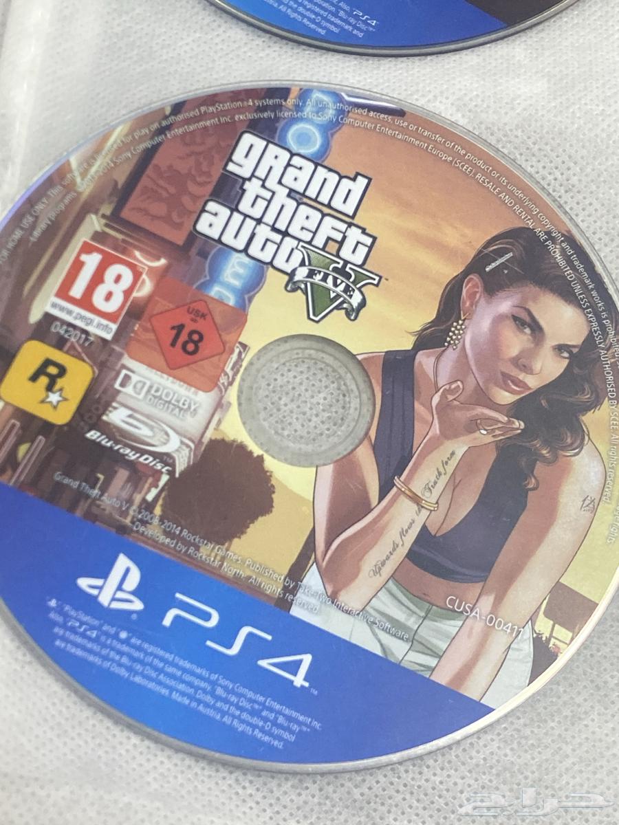 PS4 games Grand, Crash 4, Crash 2, and Minecraft64323335315971111