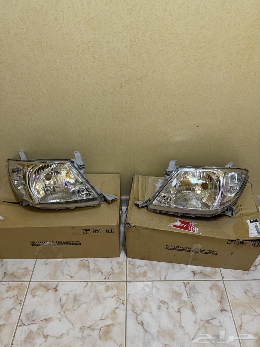 Original Toyota Hilux Spark Plug Set, Official Agency, Fits Models from 2009 to 201164455963505795110