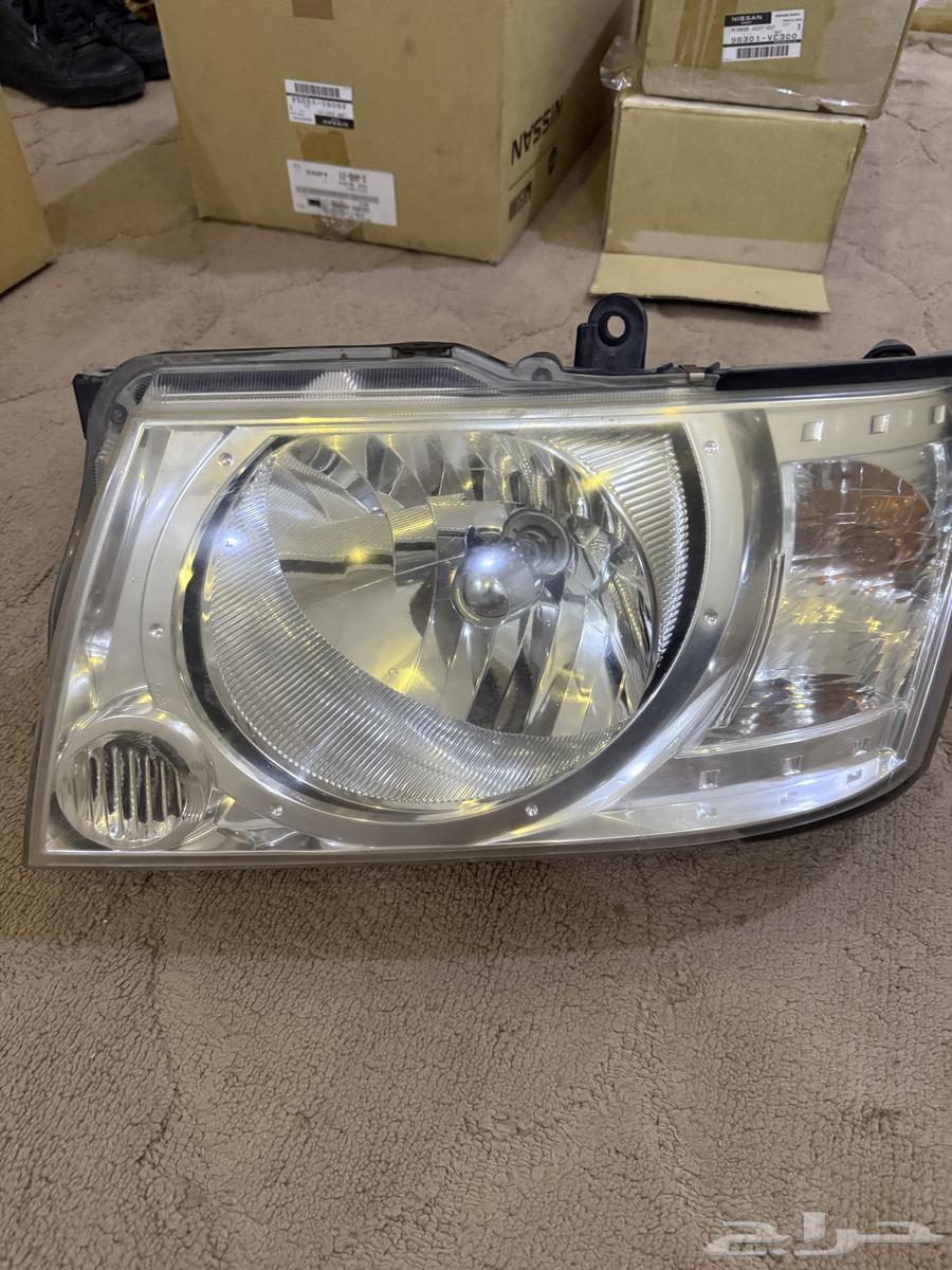 Nissan Patrol OEM Fog Lights, Mirrors, and Rear Fender64458856395905113