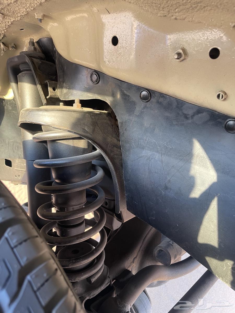 للبيع بطانة ربع و شاص من مديل 2010 الى 202364455290714113111