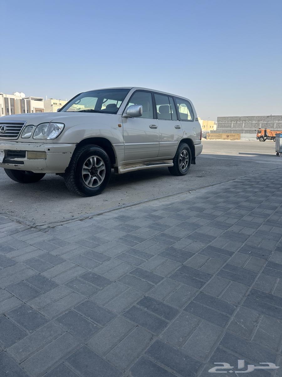 جيب لكزس 200564457022945281111