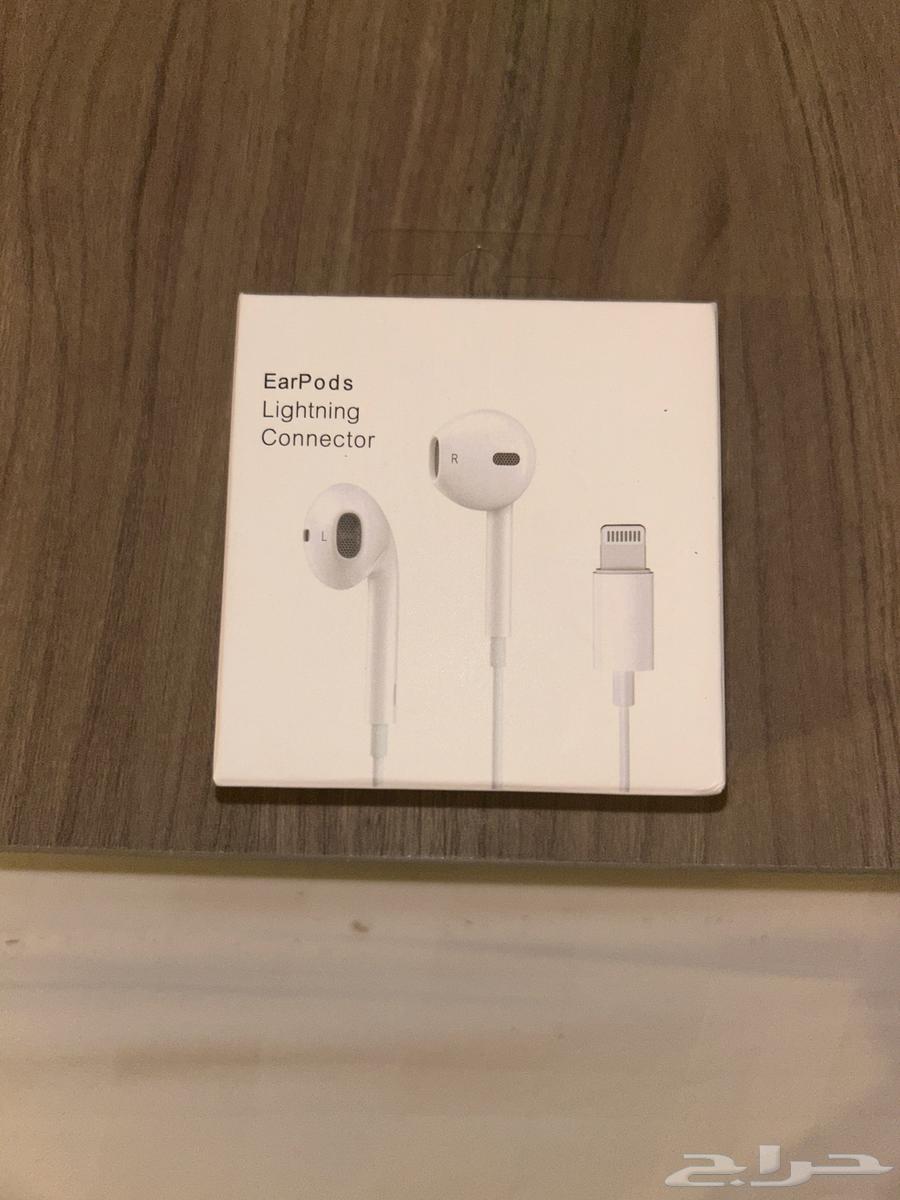 فيش وسلك وسماعه ايفون اصلي ب 10064321996200194112