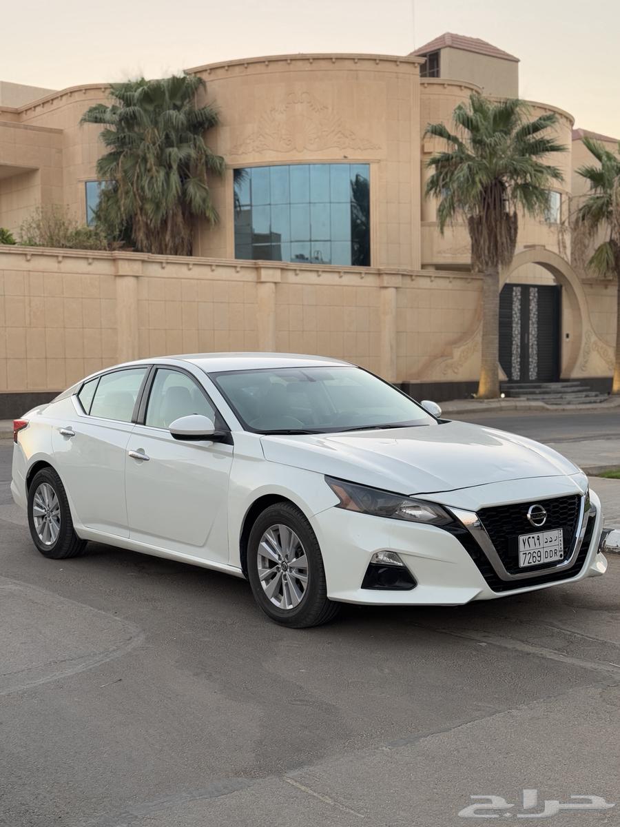 للبيع التيما 2022 بسعر مناسب .64453723596161110