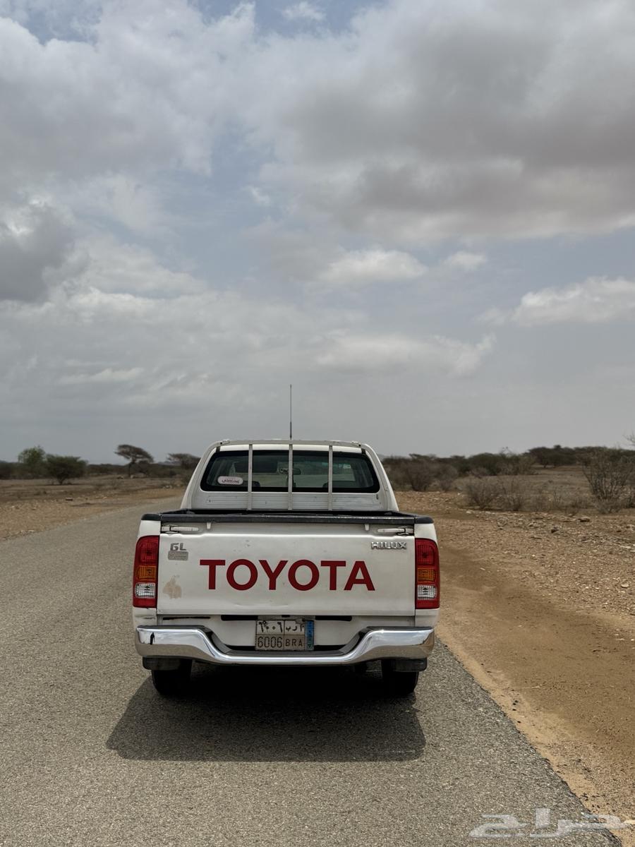 HiLux 200664445011675266113