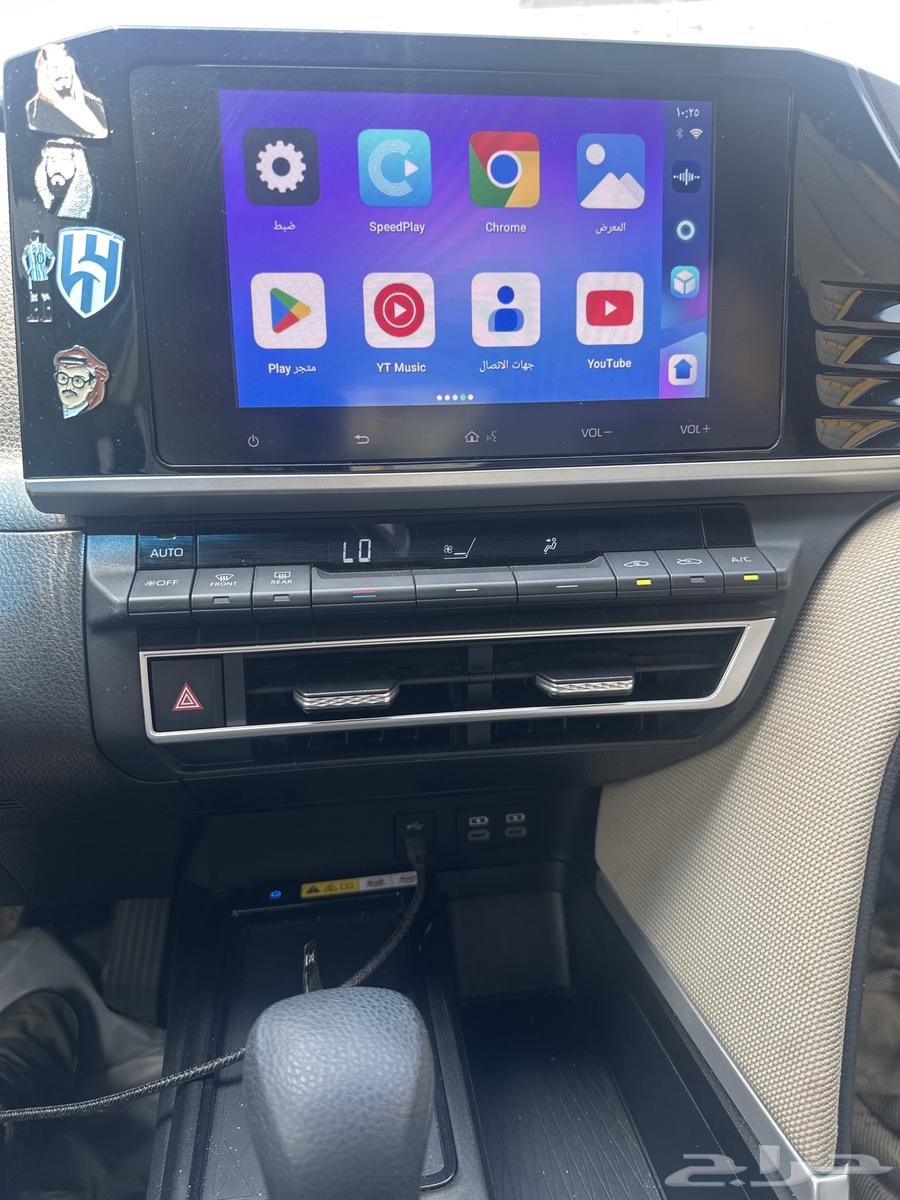 CarPlay screen works for everything, YouTube, Shahid, and Netflix64455907469571112