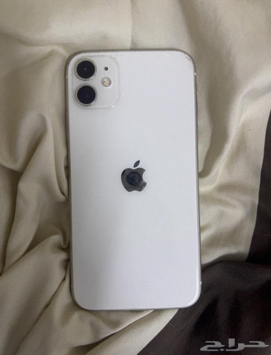 ايفون 11 لون ابيض 128 ج. مافيه اي كسر بشاشه64322732965122110