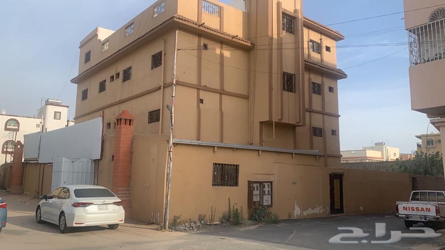 Building for sale, area 107763613620675969111