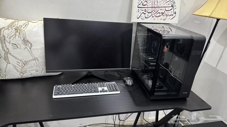PC (RTX 4060 TI) with 27-inch screen, mouse and keyboard64319419807362114