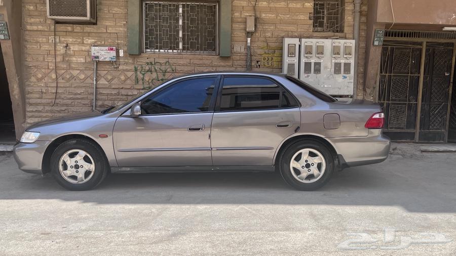 هوندا اكورد 200264464688598913111