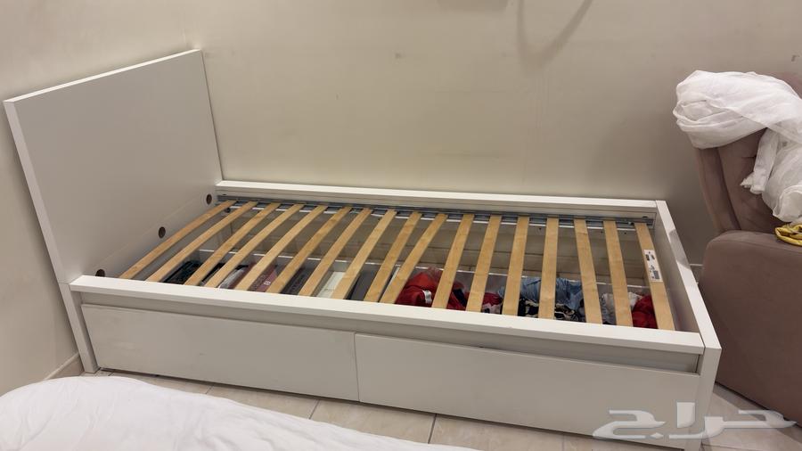 سرير ايكيا مع ادراج ومرتبه64314006892675112