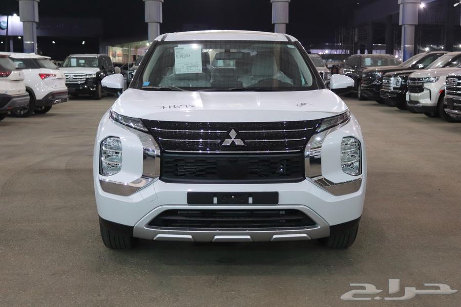 ميتسوبيشي اوتلاندر 7 راكب دبل موديل 2025 بسعر 105.80064457405252993111