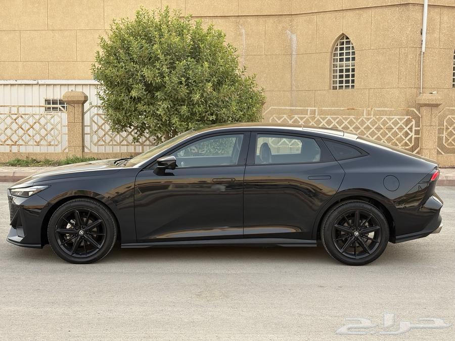 للبيع شانجان يوني في 202364464576834945113