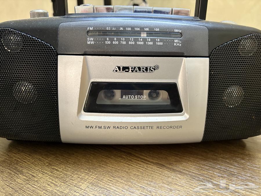 Al Faris Classic Radio and Cassette Recorder64460051212802112