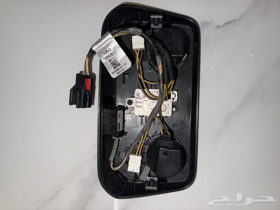 Ceiling lights with complete base, brand new, unopened64452820135042112