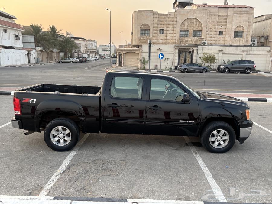 للبيع سيرا شبة جديد دبل فل كامل64463655165825111