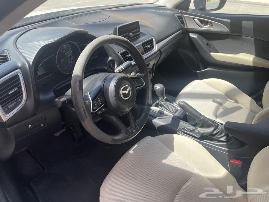 Mazda 3 201764455963477890112