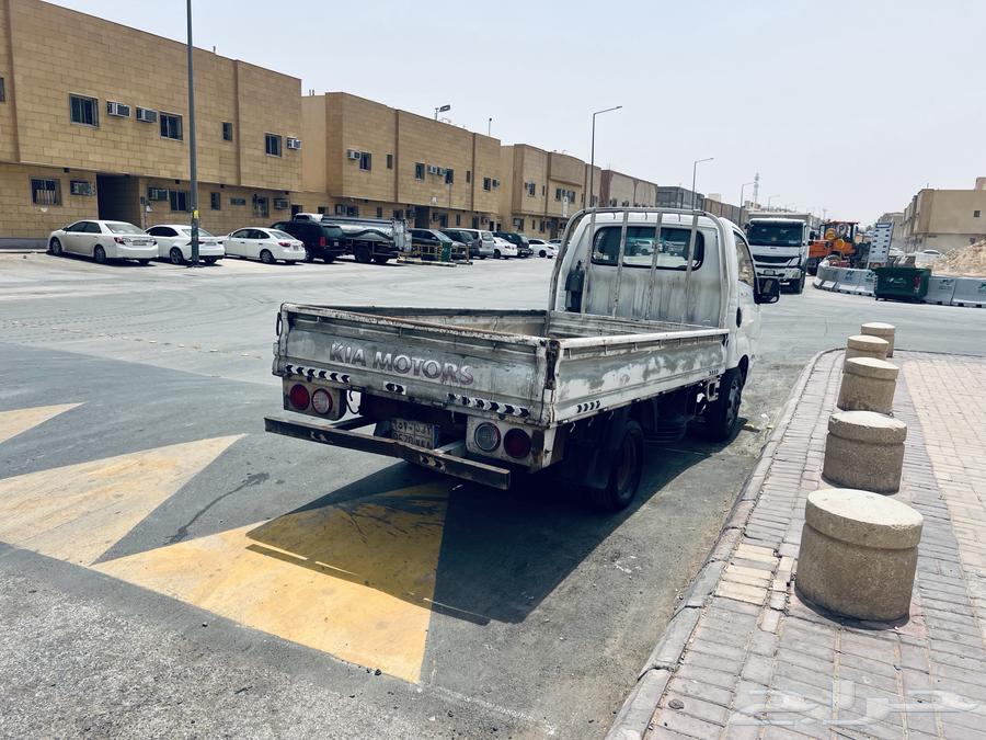 للبيع دينا كيا موديل 2012 ممشئ 270 الف شغال64364515295107112