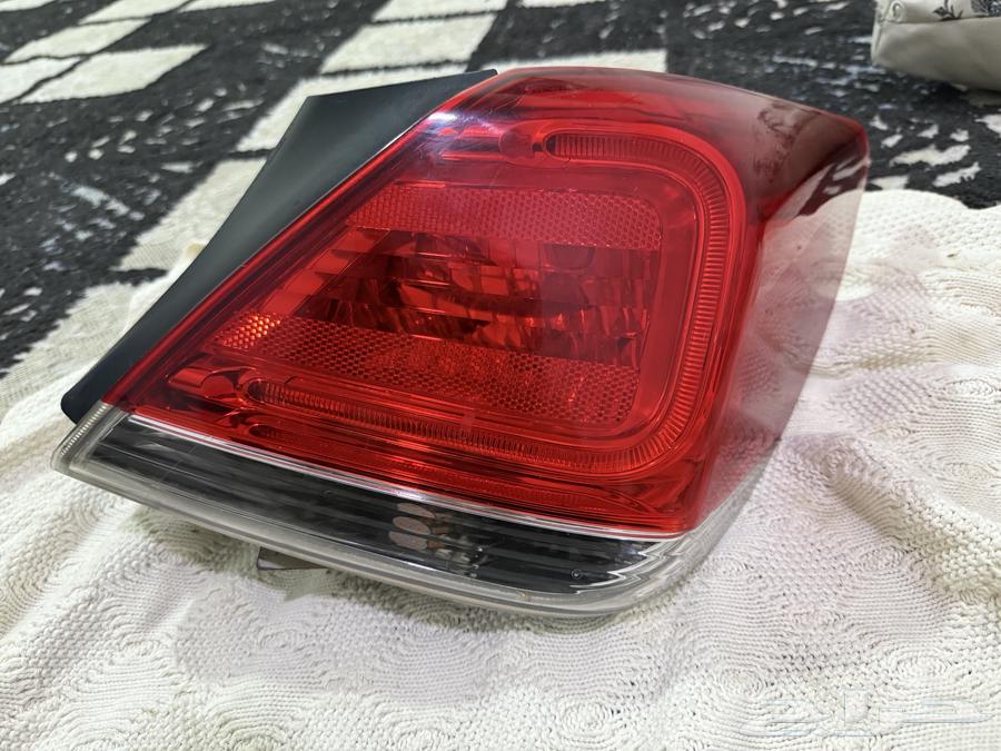 للبيع اسطب افالون مديل 2011-2012 اصلي64458644727299110