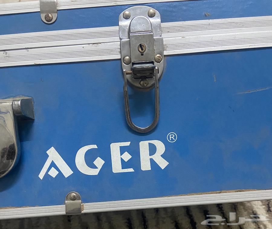 للبيع صندوق64459139189506112