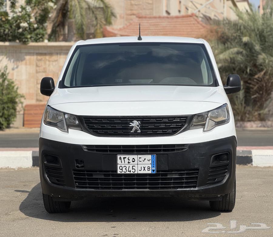 بيجو بارتنر الموديل 2023 ديزل البيع 34000 الف64463572652163111