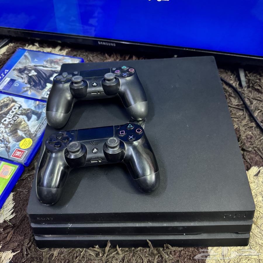 Sony 4 Pro with Two Controllers and 32-inch Screen64313134414467110