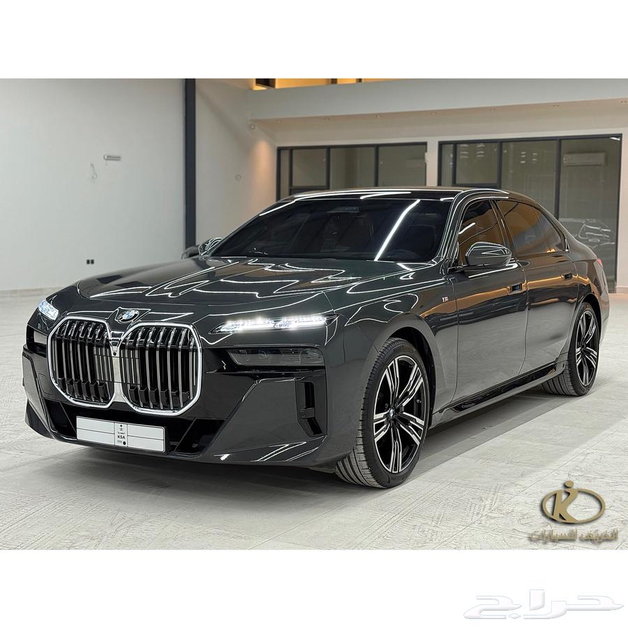 بي ام دبليو - 740i 2023 ناغي - عداد 24 الف فقط64462555088769110