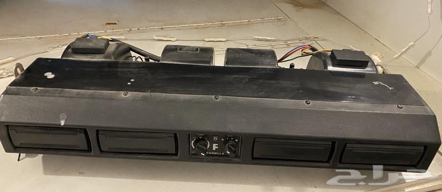 12 Volt Air Conditioner with Four Openings64458496988035110