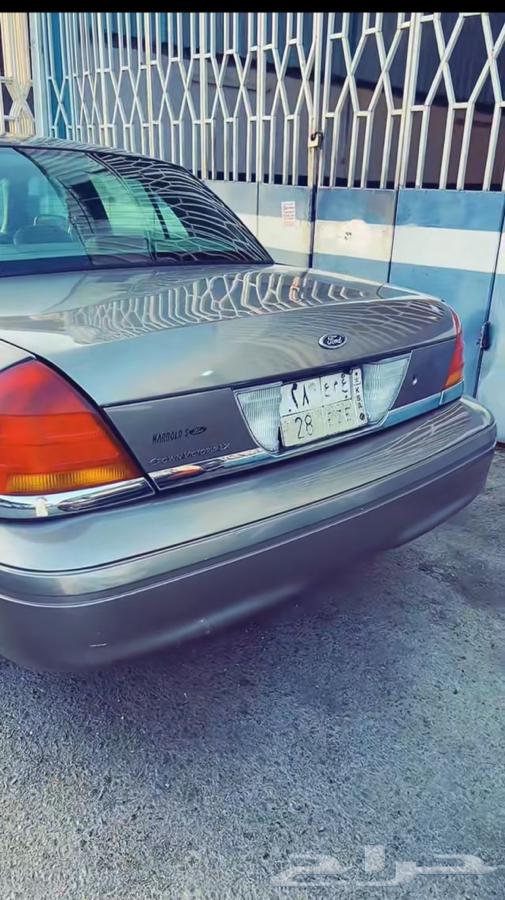 Ford Victoria 2001 with a distinctive plate containing the letters QLF and two numbers64457624146690113