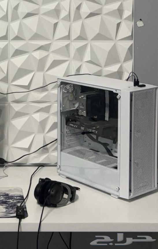 بي سي للبيع64313922480643111