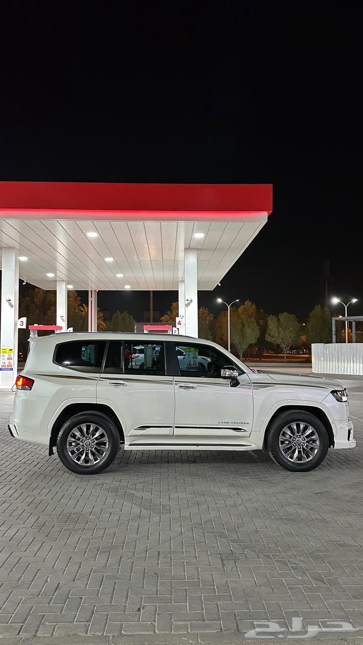 لاند كروزر جيكسار نظيف جدا 2022 Land Cruiser GXR L464461063007873111