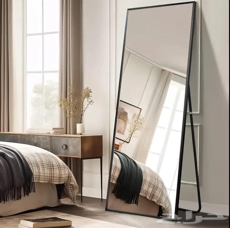 مرايه ارضيه كامله الطول مودرن بإطار معدن اسود فضي وذهبي64321951147011111