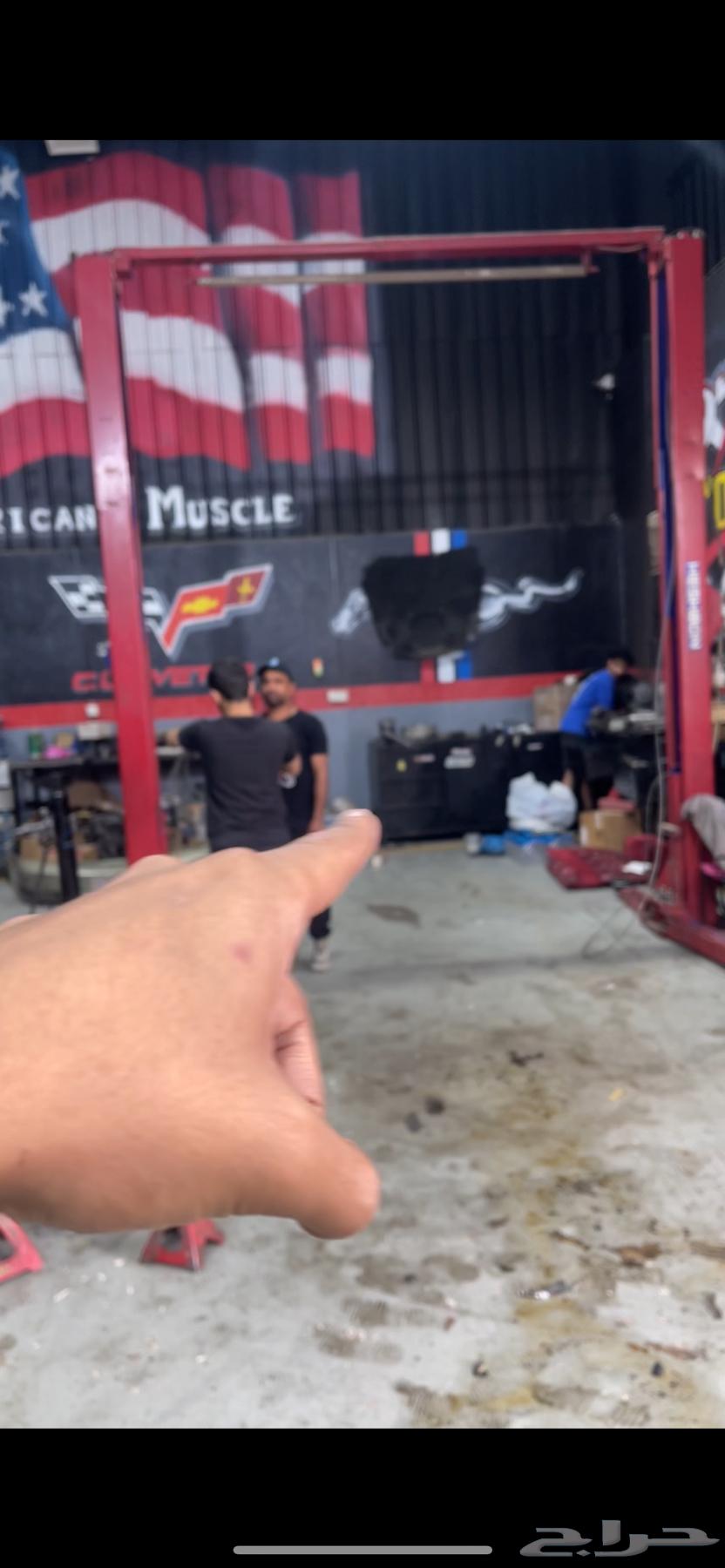 Two-post workshop crane64452806673282110