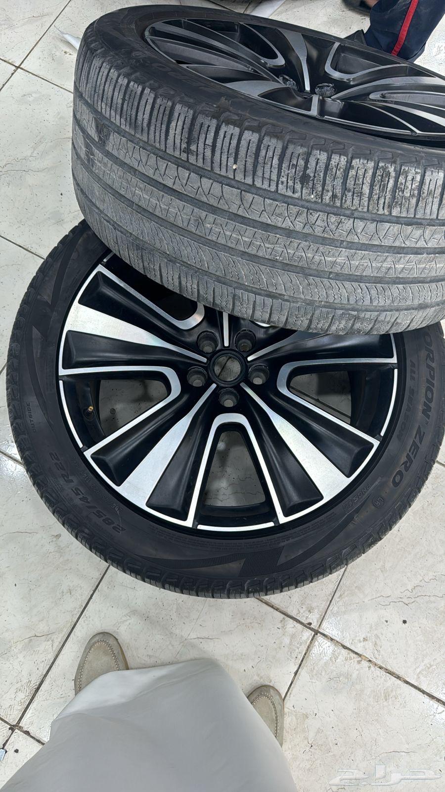 جنوط رنج روفر مقاس 22 اصلي وكاله64380434794753112