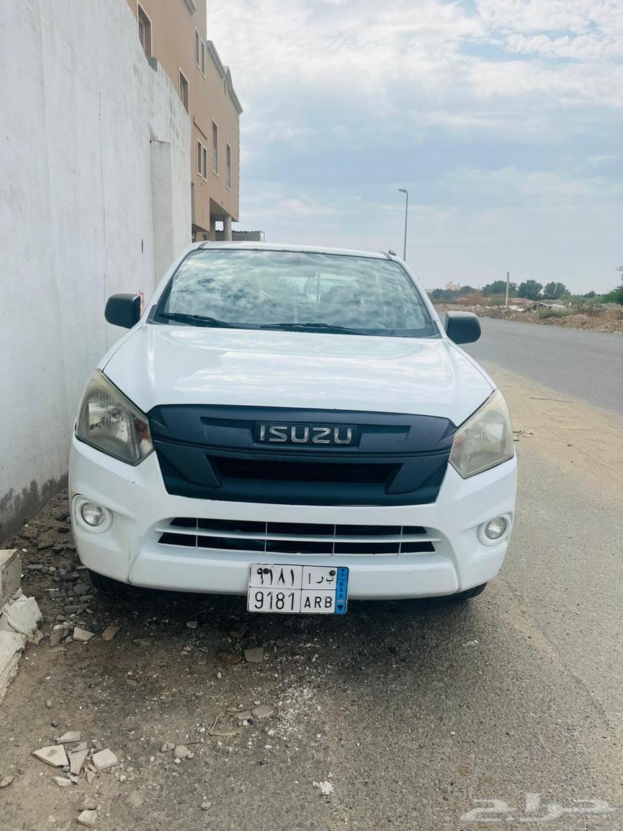 Isuzu dmax for sale 2019 standard 360 km 49k price64453038408065110