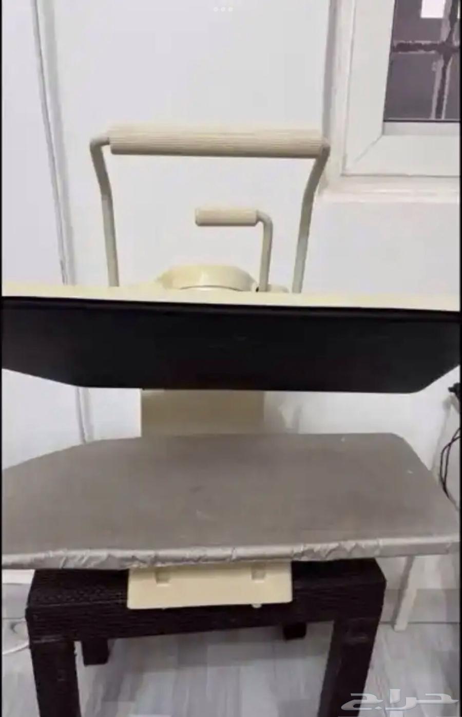 مكواة بخار شبه جديد64333482387202110