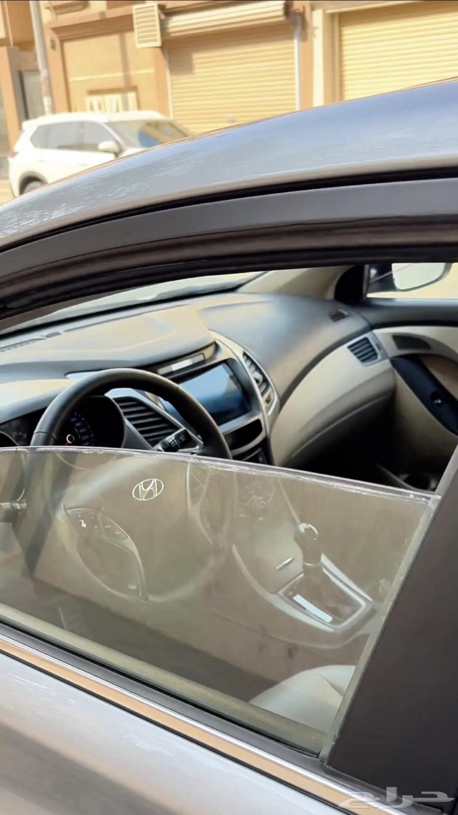 النترا 2015 فل كامل GLS نظيفة للبيع64479493682817111