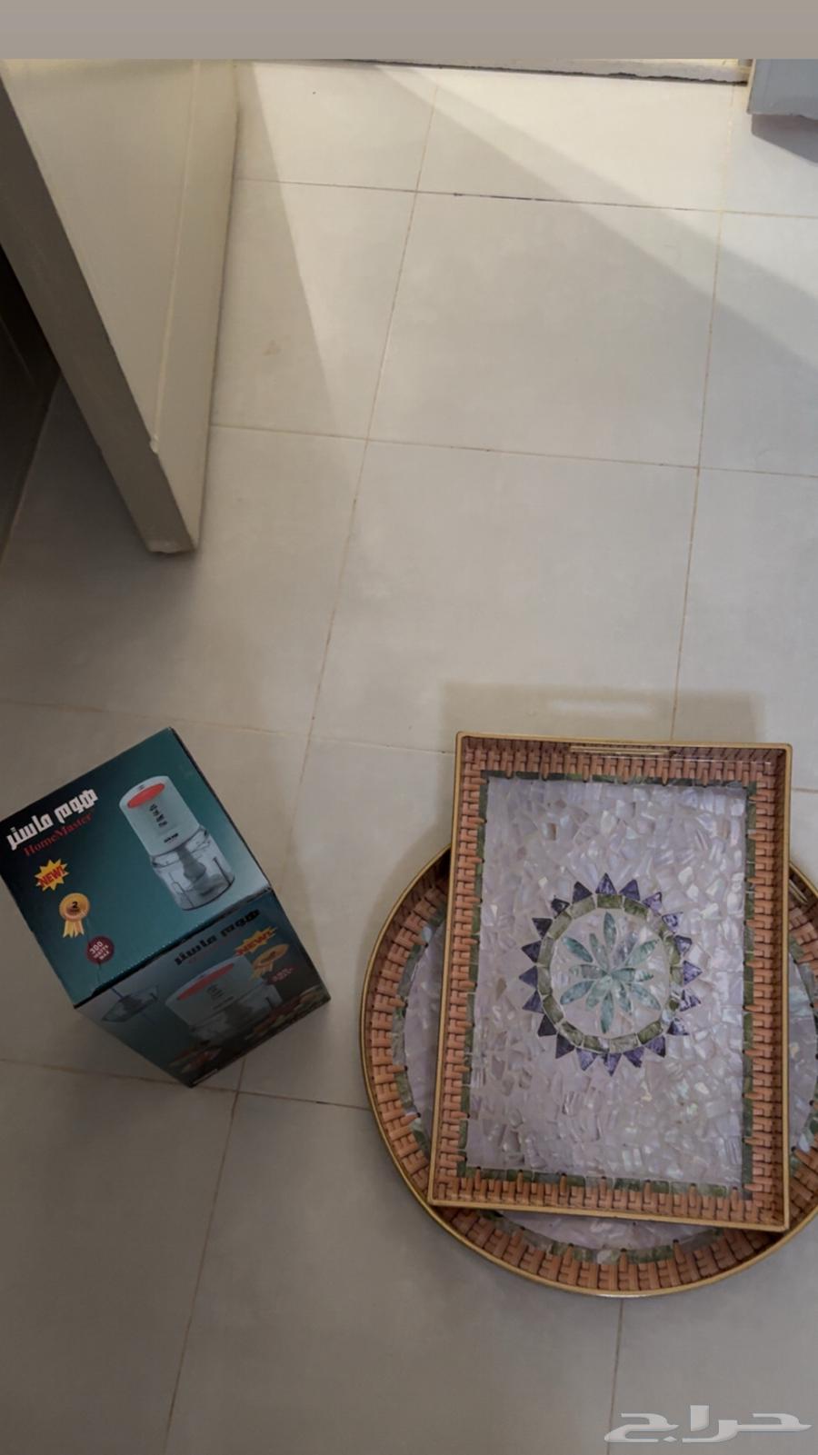 اواني شبه جديده و2 تلفزيون64331272020867114