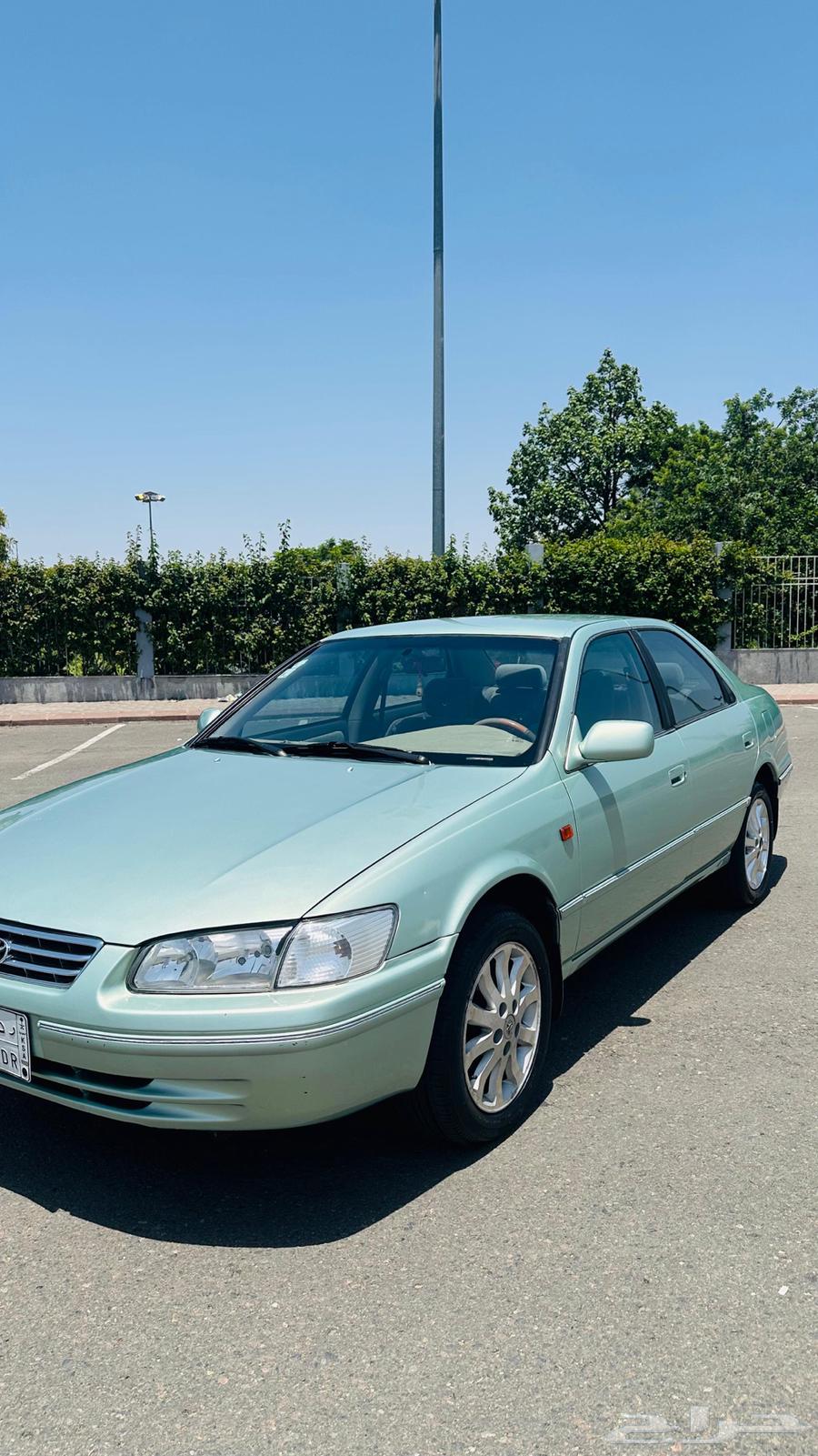 للبيع كامري موديل 2000 XLi64467690411395110