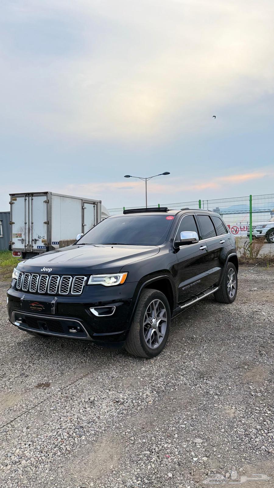 2020 Jeep Grand Cherokee Overland (Excellent Condition)64469585396866112