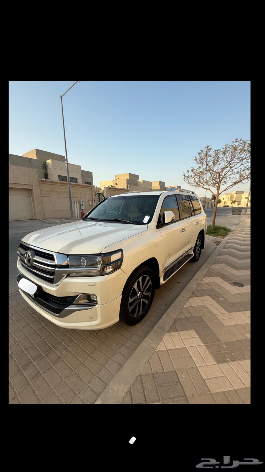 تويوتا لاندكروزر GXR 2019 جراند تورينق64477171516802112