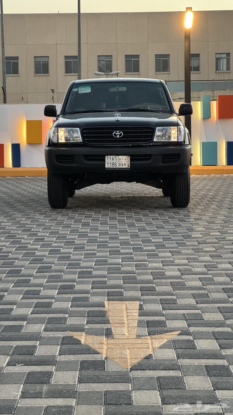 Land Cruiser GXR Model 200064468134610690113