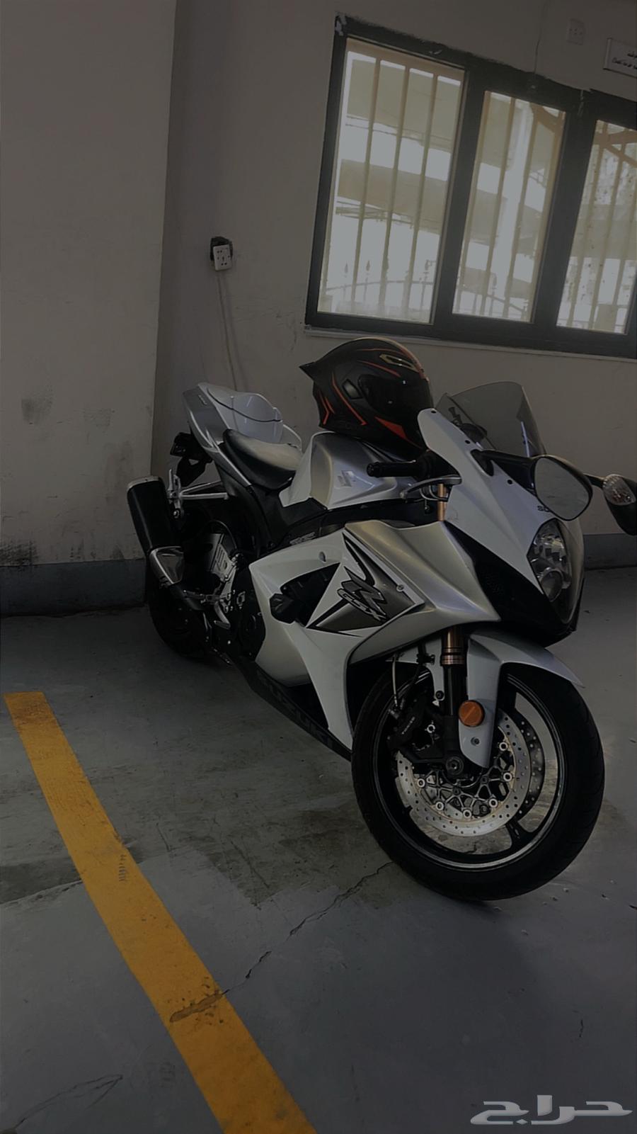 سوزوكي الف64470662776834112