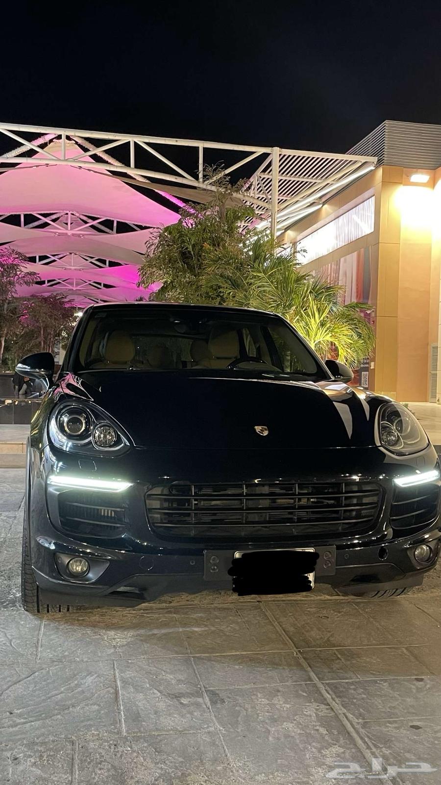 Porsche Cayenne Model 201564474679348226110