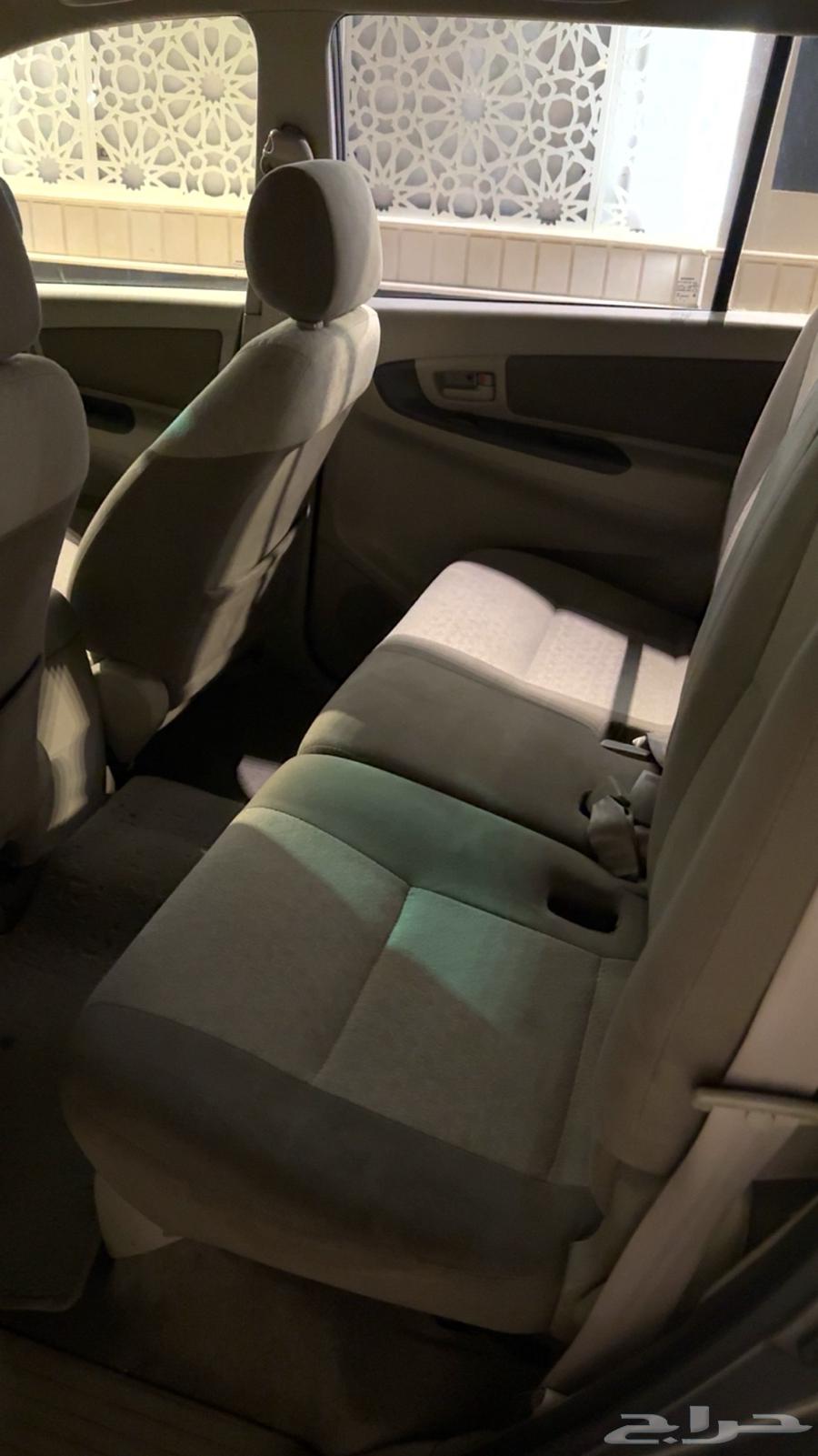 تويوتا انوفا 2015 للبيع قير اتوماتيك64476712642946111